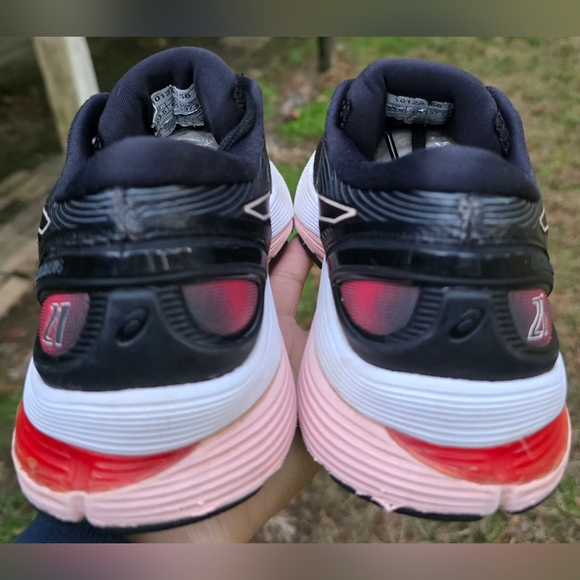 Asics Gel Nimbus 21 Black Women's Running Shoes, Sz 6.5 - Picture 5 of 8